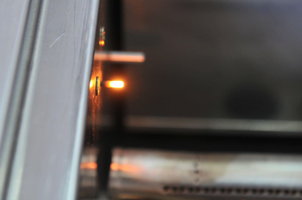 Hot Surface Ignitor | Main Burner | Deluxe Series Gas BBQ's